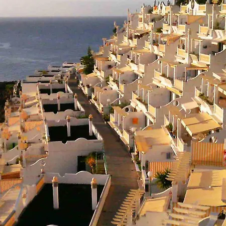 Ocean View Monsenor Apartmán *